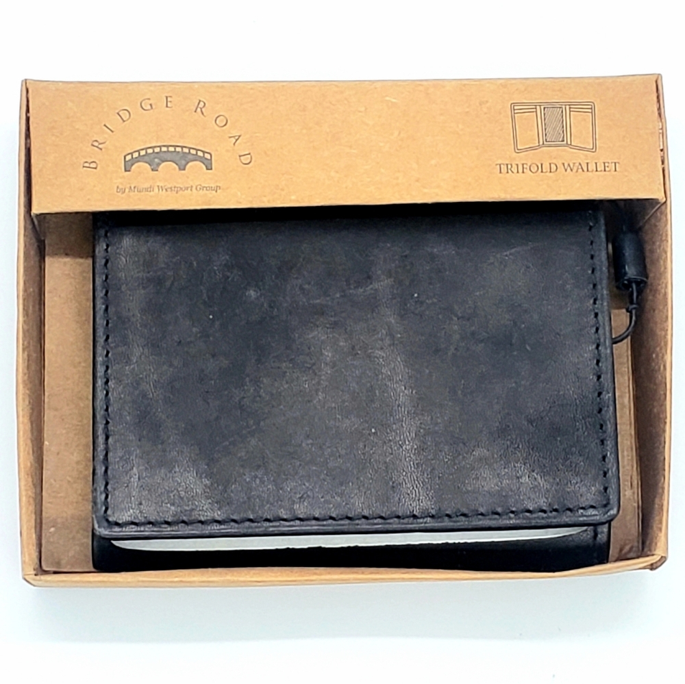 NWT Bridge Road Genuine Leather Black Tri Fold Men's Wallet